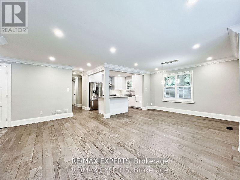 7 Montvale Drive, Toronto, Ontario  M1M 3E5 - Photo 3 - E12493862