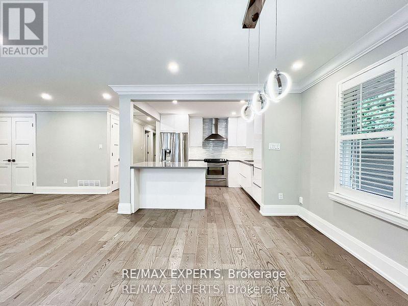 7 Montvale Drive, Toronto, Ontario  M1M 3E5 - Photo 8 - E12493862