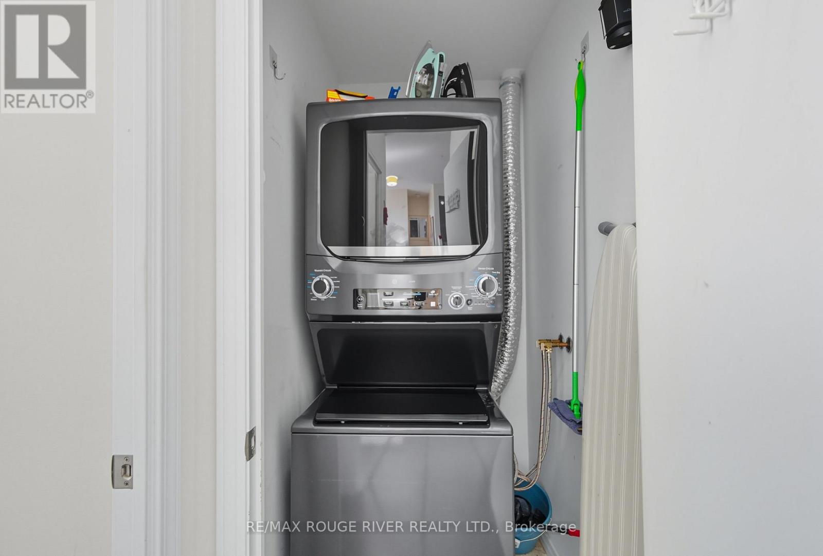 Ph917 - 3650 Kingston Road, Toronto, Ontario  M1M 3X9 - Photo 16 - E12493864