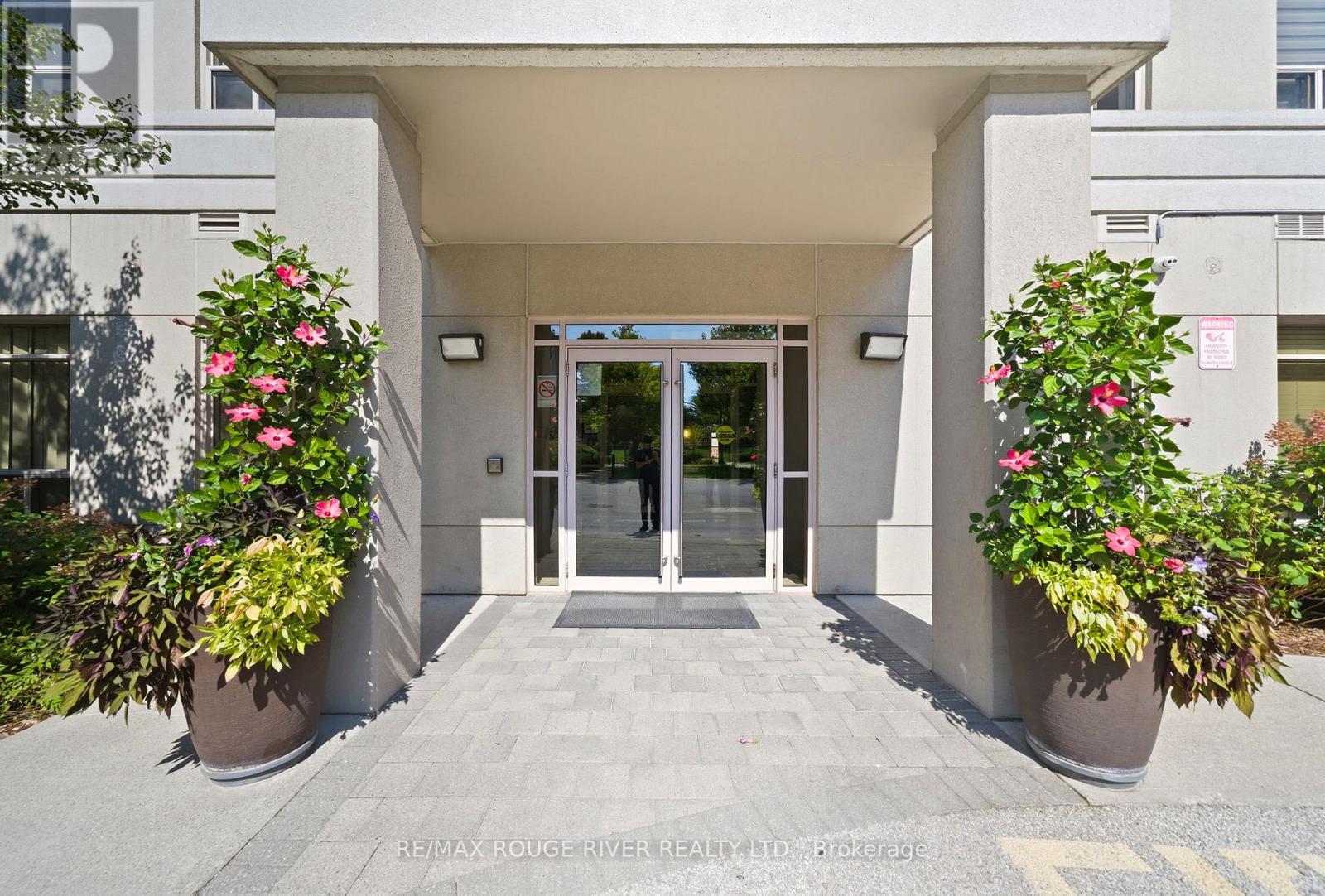 Ph917 - 3650 Kingston Road, Toronto, Ontario  M1M 3X9 - Photo 2 - E12493864