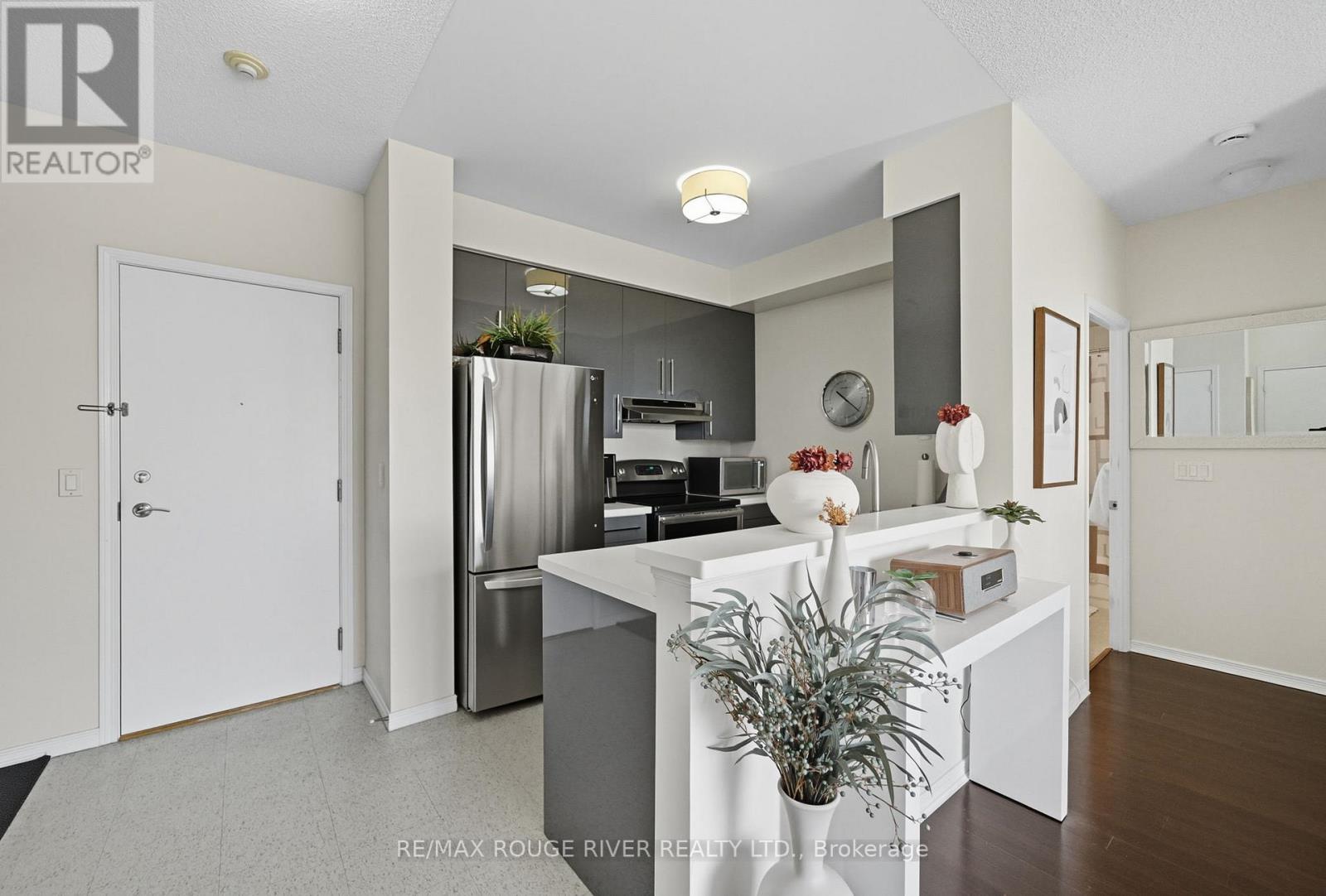 Ph917 - 3650 Kingston Road, Toronto, Ontario  M1M 3X9 - Photo 5 - E12493864