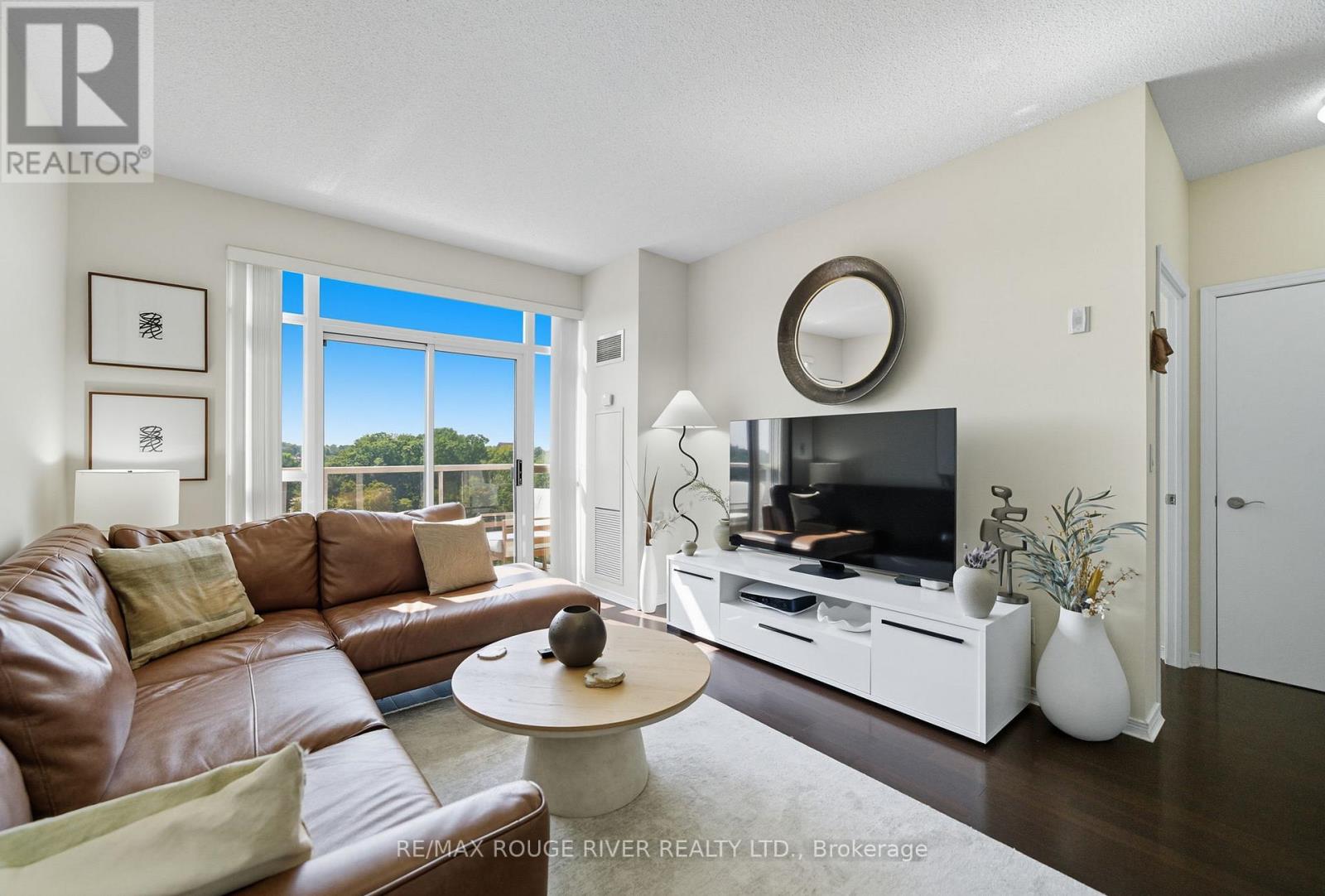 Ph917 - 3650 Kingston Road, Toronto, Ontario  M1M 3X9 - Photo 7 - E12493864