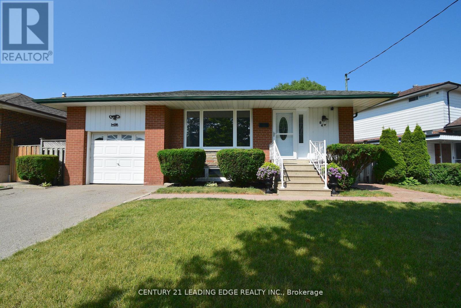 84 ALLANFORD ROAD, Toronto, Ontario