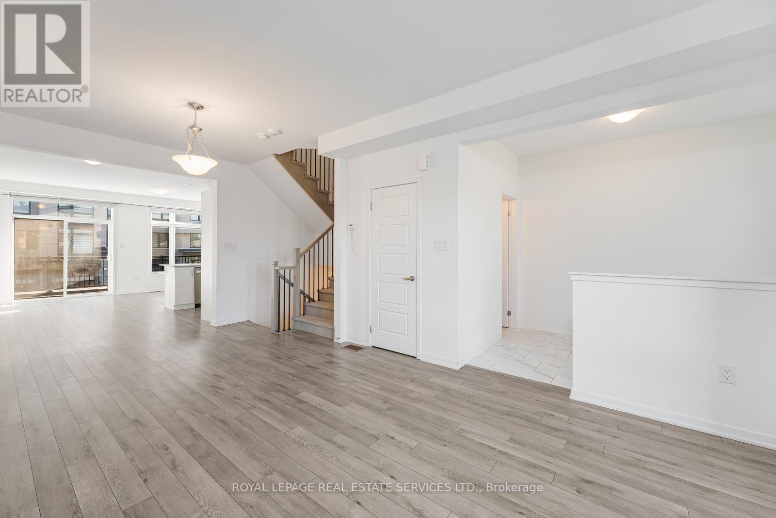 801 Conlin Road E, Oshawa, Ontario  L1H 7K5 - Photo 9 - E12493940