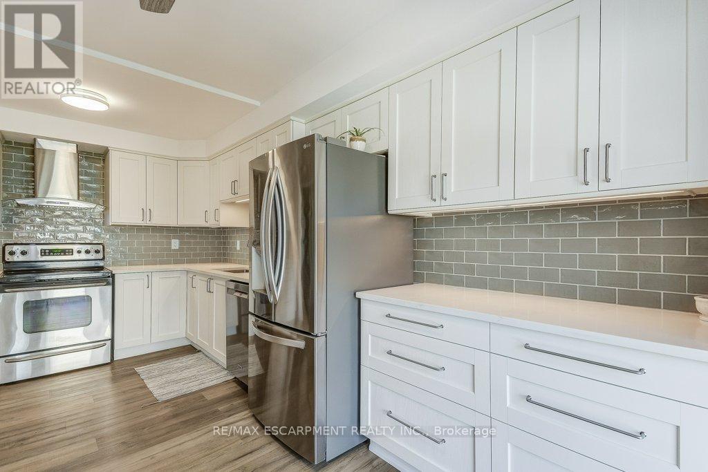 9d - 67 Caroline Street, Hamilton, Ontario  L8P 3K8 - Photo 19 - X12476116