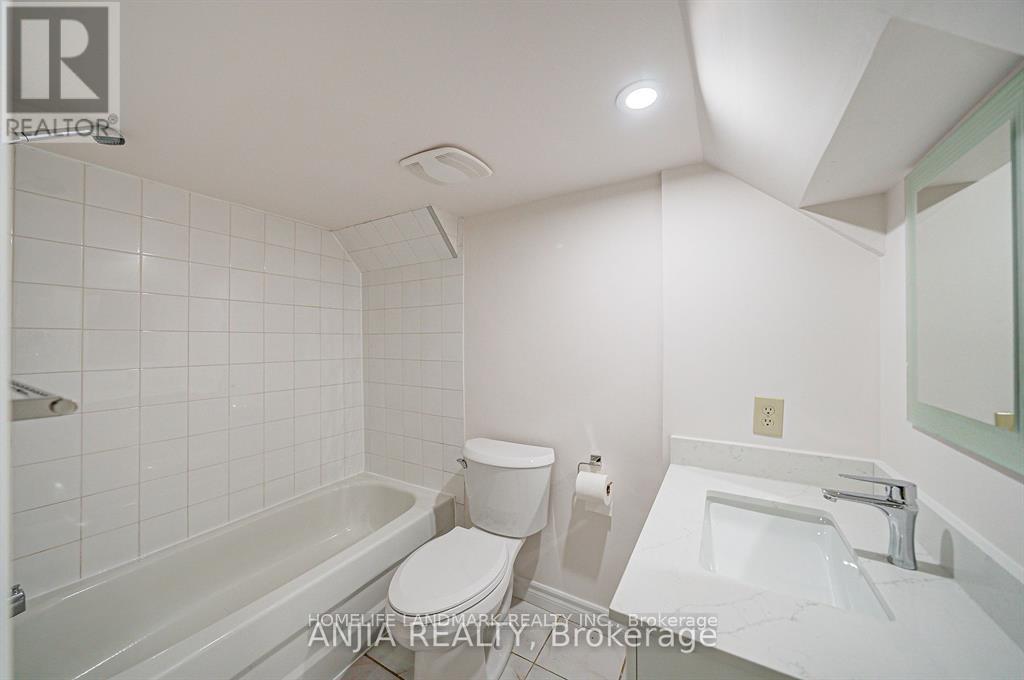 Basement - 203 Milliken Meadows Drive, Markham, Ontario  L3R 0V9 - Photo 9 - N12493886