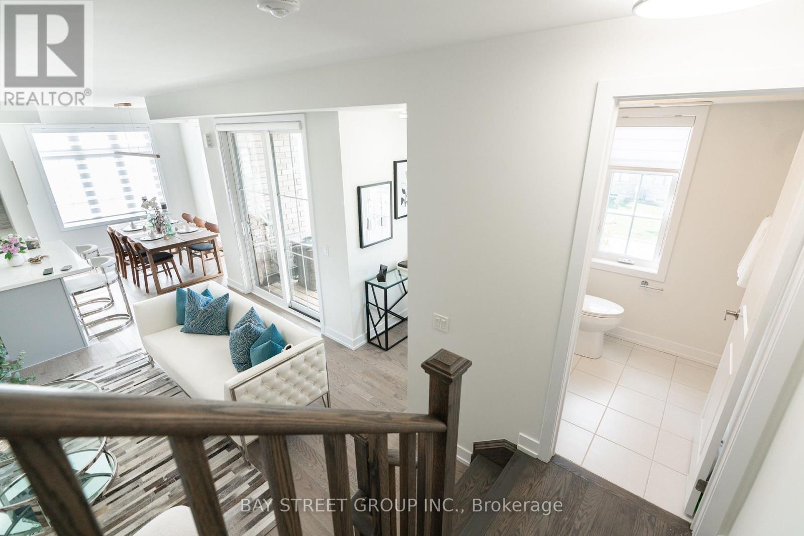 2 William Shearn Crescent, Markham, Ontario  L6C 3J3 - Photo 19 - N12493914