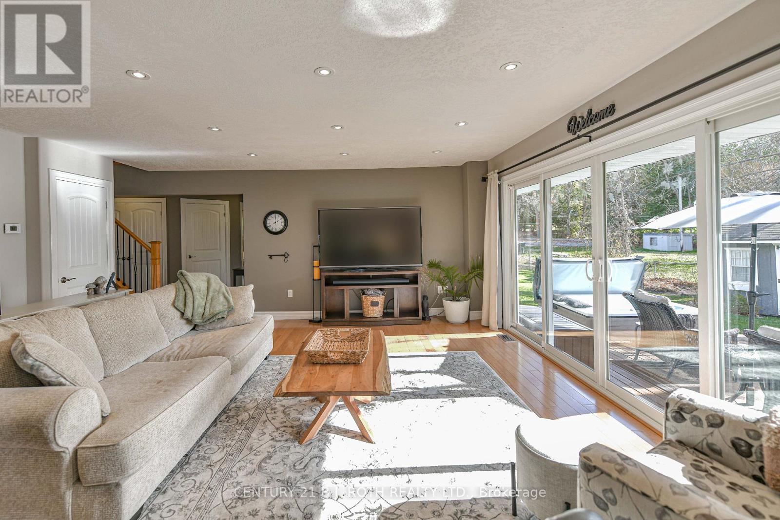 8222 169 County Road, Ramara, Ontario  L0K 2B0 - Photo 22 - S12493882