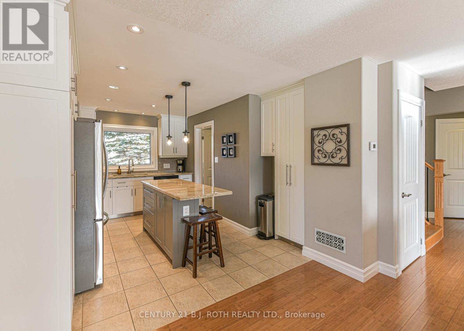 8222 169 County Road, Ramara, Ontario  L0K 2B0 - Photo 23 - S12493882