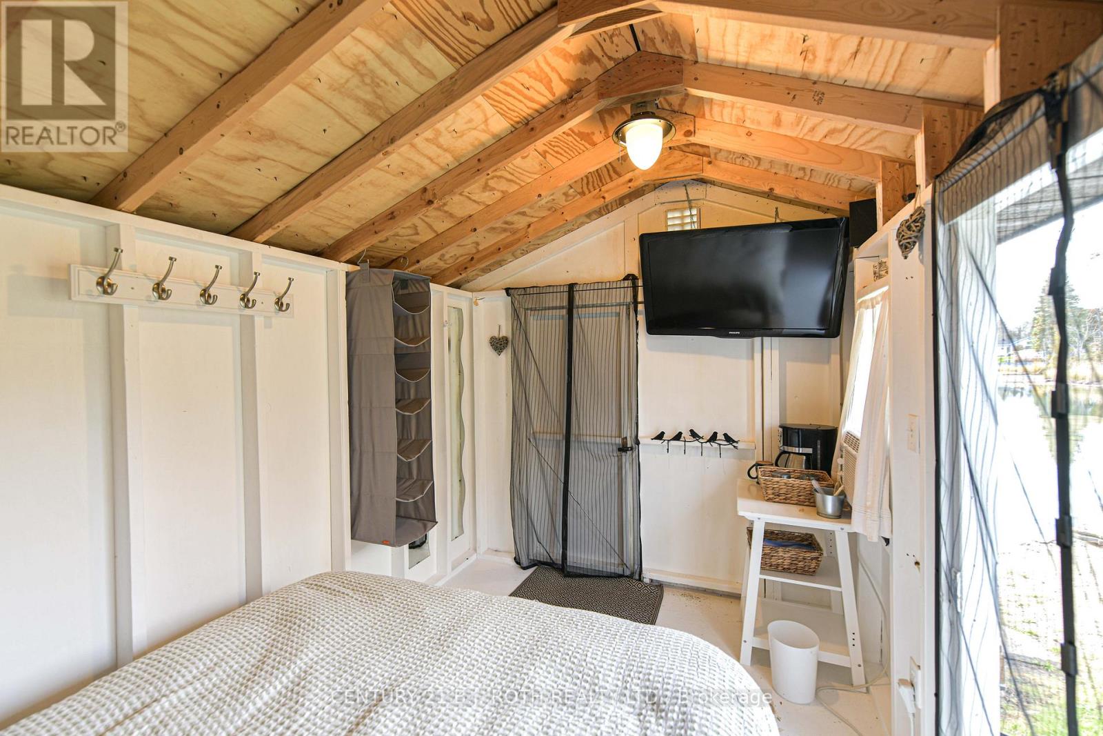 8222 169 County Road, Ramara, Ontario  L0K 2B0 - Photo 48 - S12493882