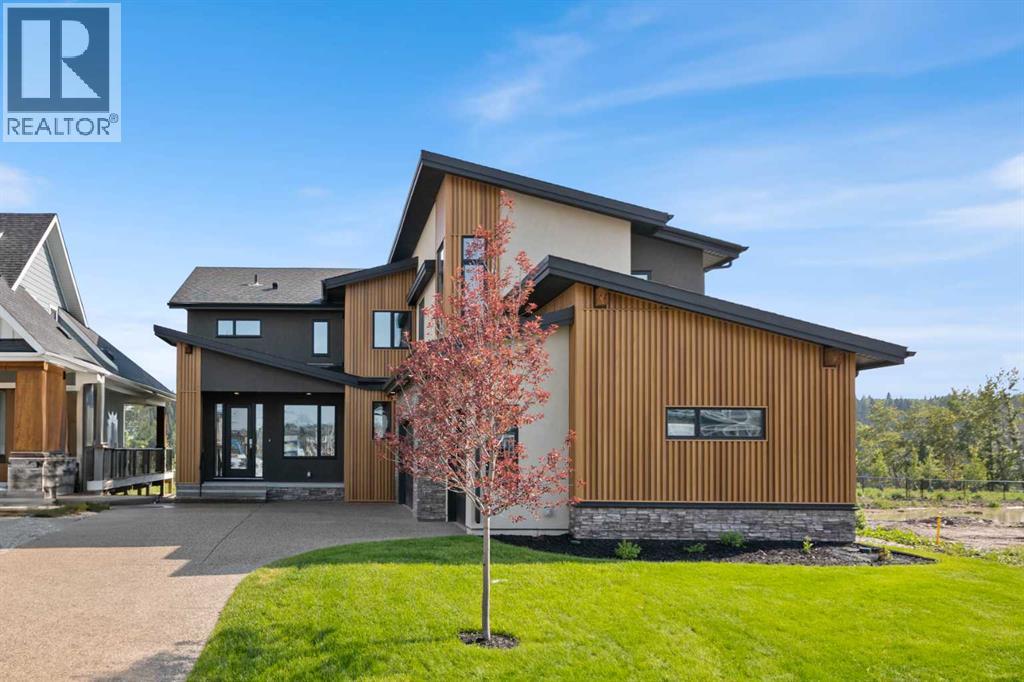 237 Rowmont Drive Nw, Calgary, Alberta  T3L 0L4 - Photo 45 - A2234596