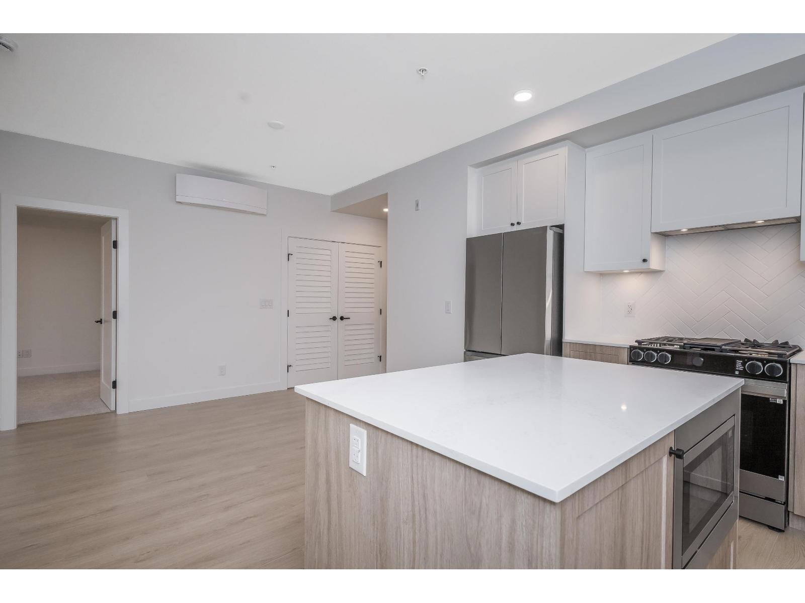 305 19979 76 Avenue, Langley, British Columbia V2Y 1S3 - Photo 19 - R3052879