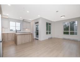 305 19979 76 AVENUE, Langley, British Columbia