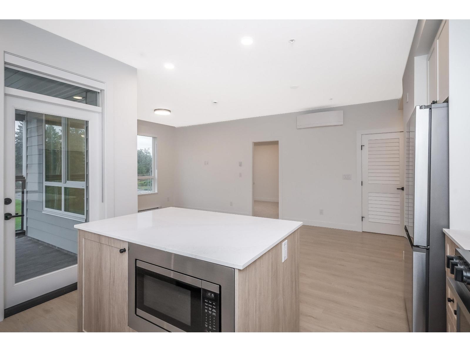 305 19979 76 Avenue, Langley, British Columbia V2Y 1S3 - Photo 18 - R3052879