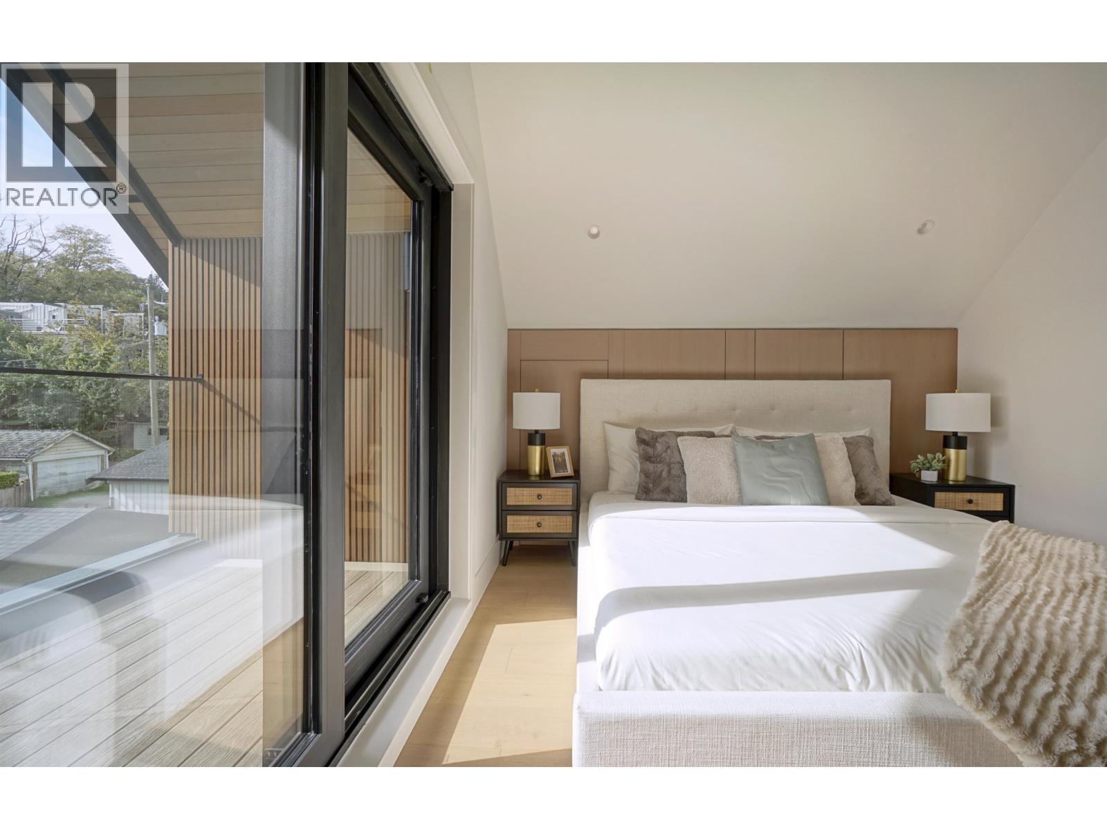 2 3460 W 14th Avenue, Vancouver, British Columbia  V6R 2W1 - Photo 26 - R3056703