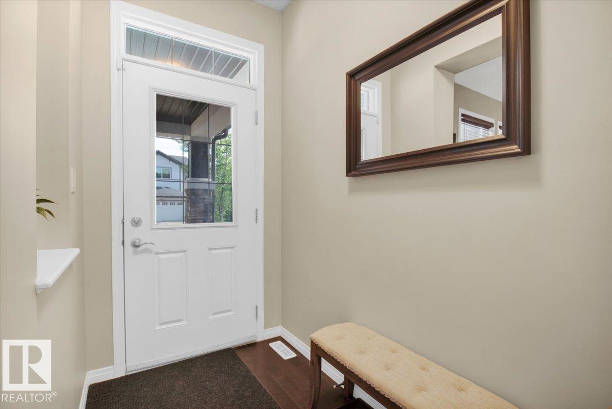 625 Allard Bv Sw, Edmonton, Alberta  T6W 0W6 - Photo 3 - E4464120