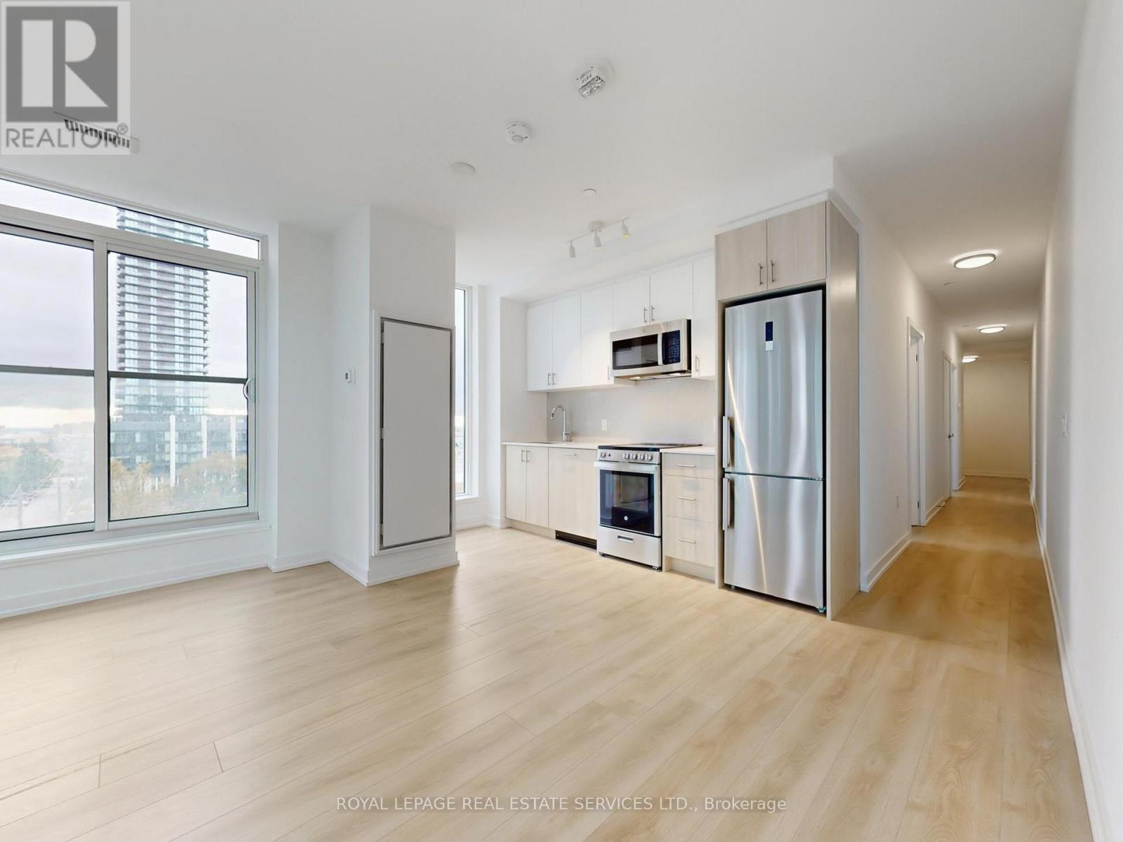 614 - 1195 The Queensway, Toronto, Ontario  M8Z 0H1 - Photo 2 - W12493894