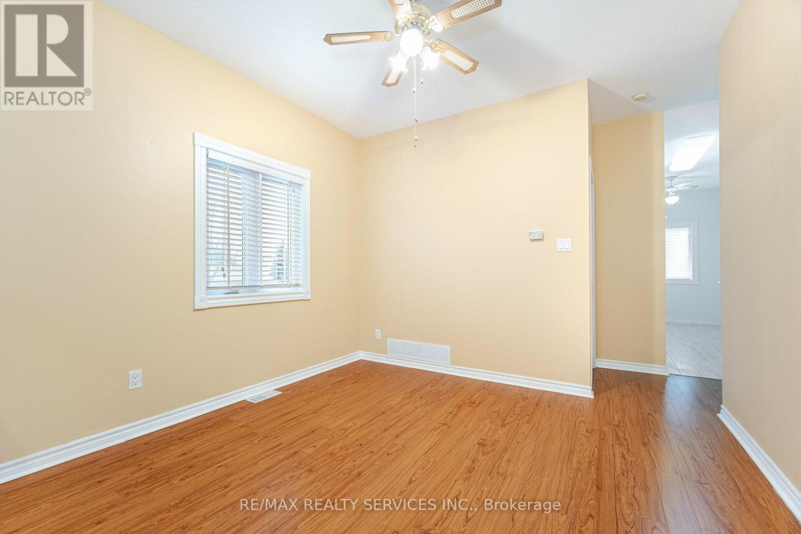 5 - 9 Ferndown Crescent, Brampton, Ontario  L6P 1C3 - Photo 12 - W12493912