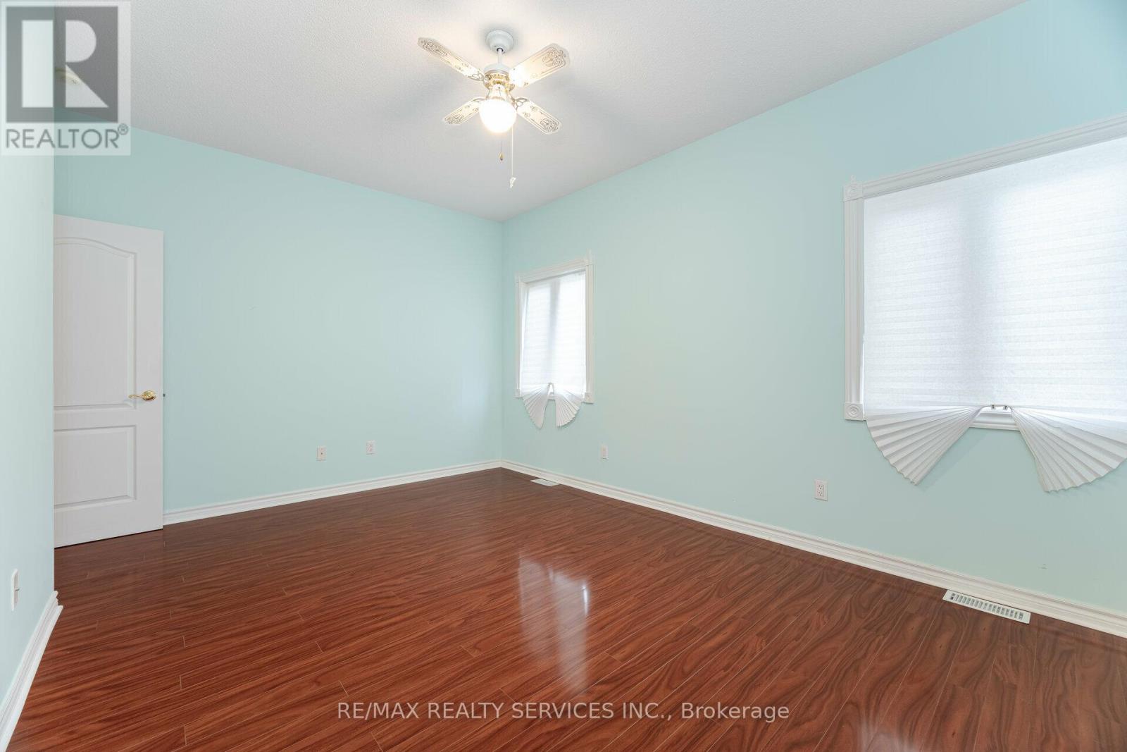 5 - 9 Ferndown Crescent, Brampton, Ontario  L6P 1C3 - Photo 19 - W12493912