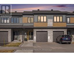 525 COPE DRIVE, Ottawa, Ontario