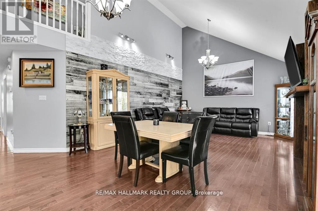 3710 Paden Road, Ottawa, Ontario  K0A 2T0 - Photo 10 - X12493958