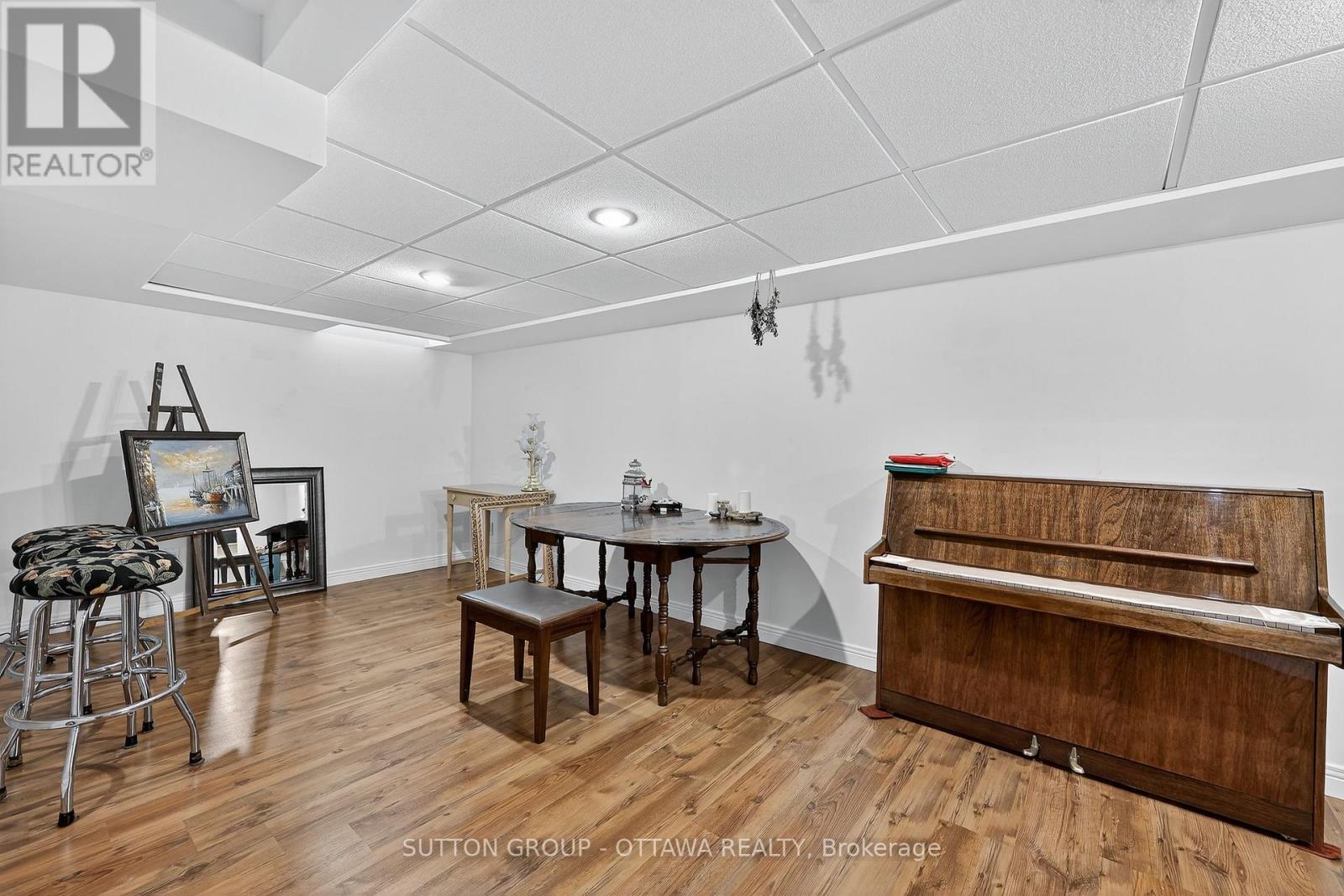 1473 Launay Avenue, Ottawa, Ontario  K4A 3R9 - Photo 30 - X12493960