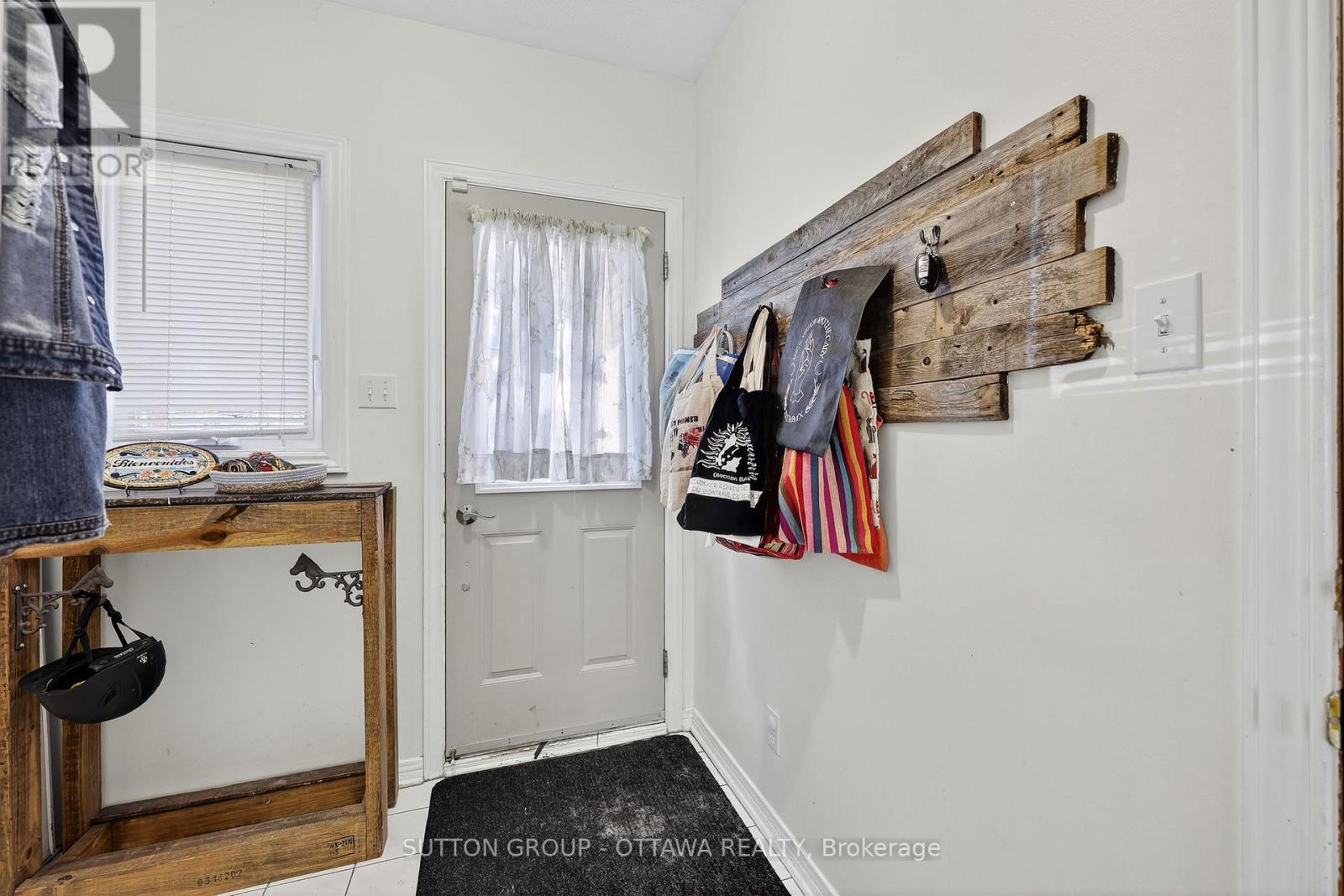 1473 Launay Avenue, Ottawa, Ontario  K4A 3R9 - Photo 5 - X12493960