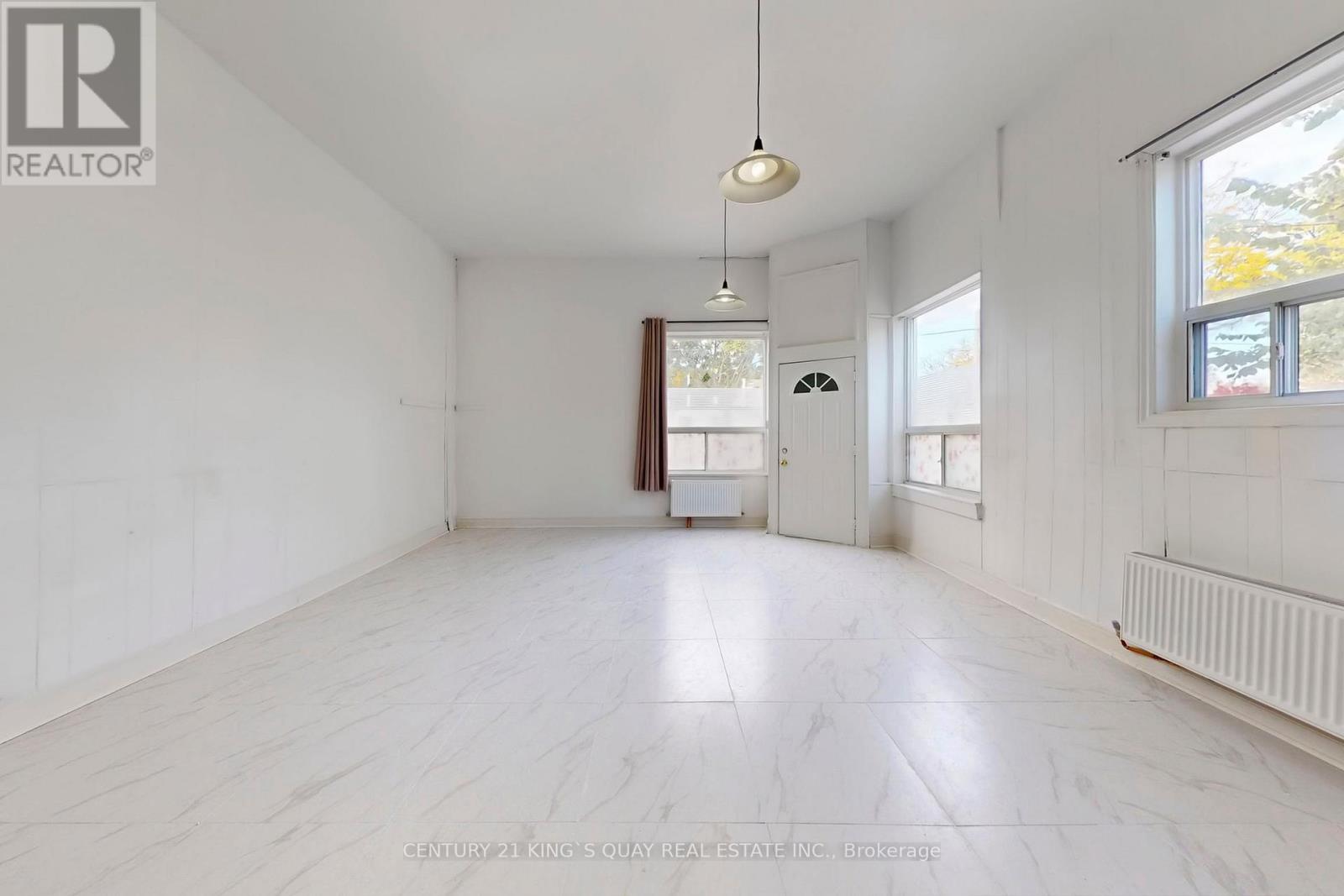 229 Bellwoods Avenue, Toronto, Ontario  M6J 2R2 - Photo 5 - C12489202