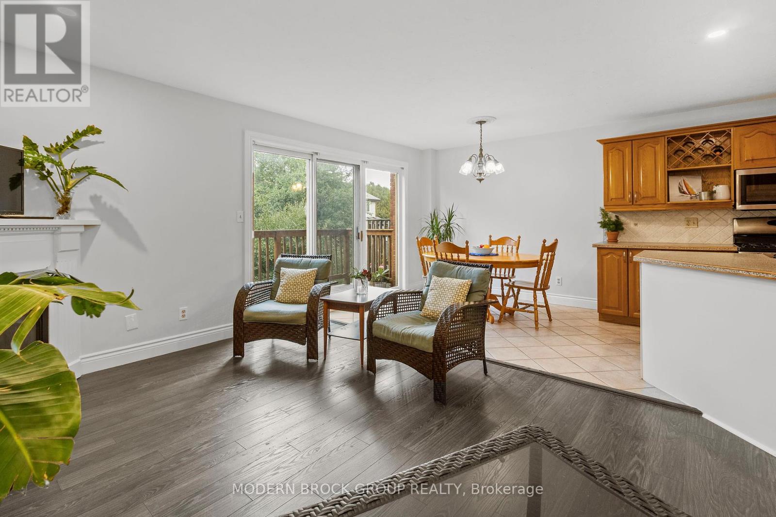 1140 Millwood Avenue, Brockville, Ontario  K6V 6Z6 - Photo 12 - X12455739