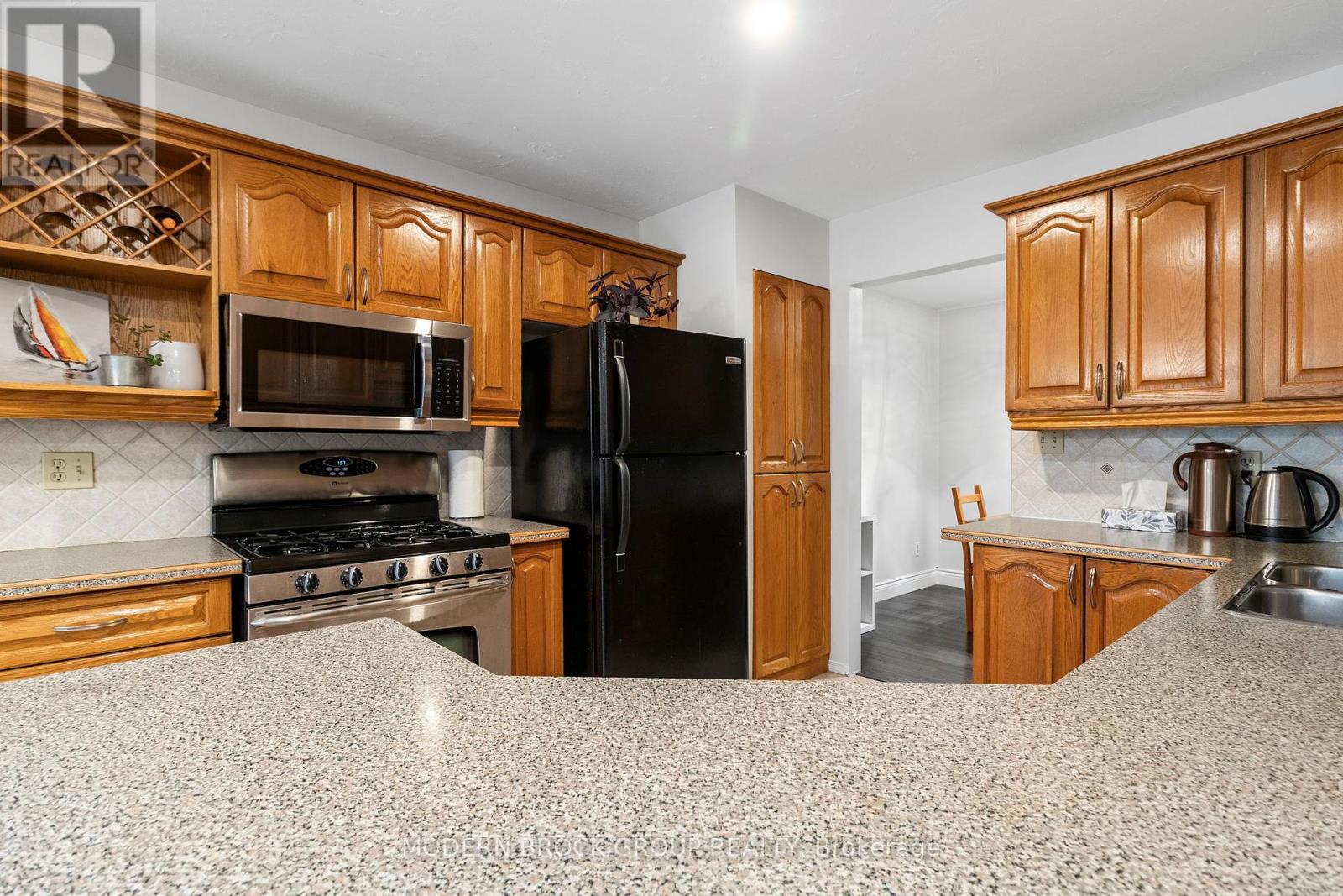 1140 Millwood Avenue, Brockville, Ontario  K6V 6Z6 - Photo 20 - X12455739