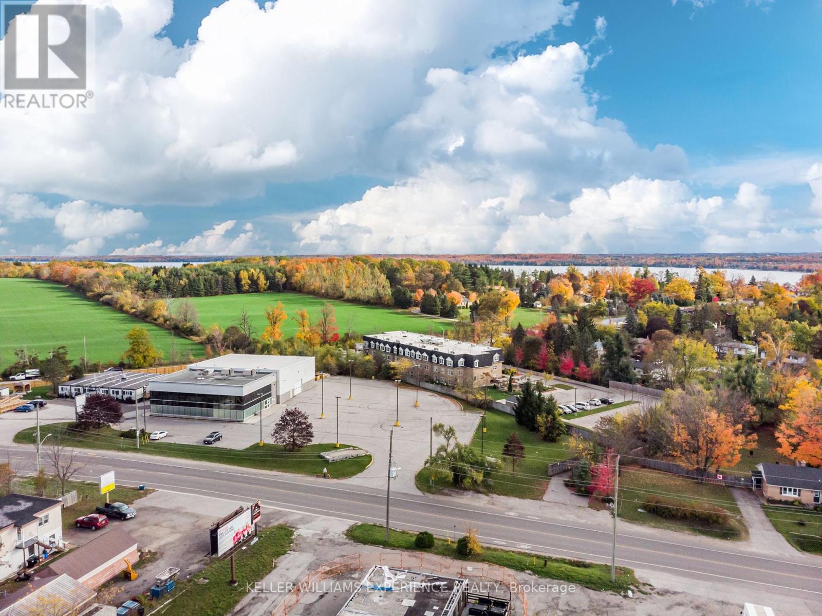 8 - 237 Steel Street, Barrie, Ontario  L4M 2H1 - Photo 3 - S12493678