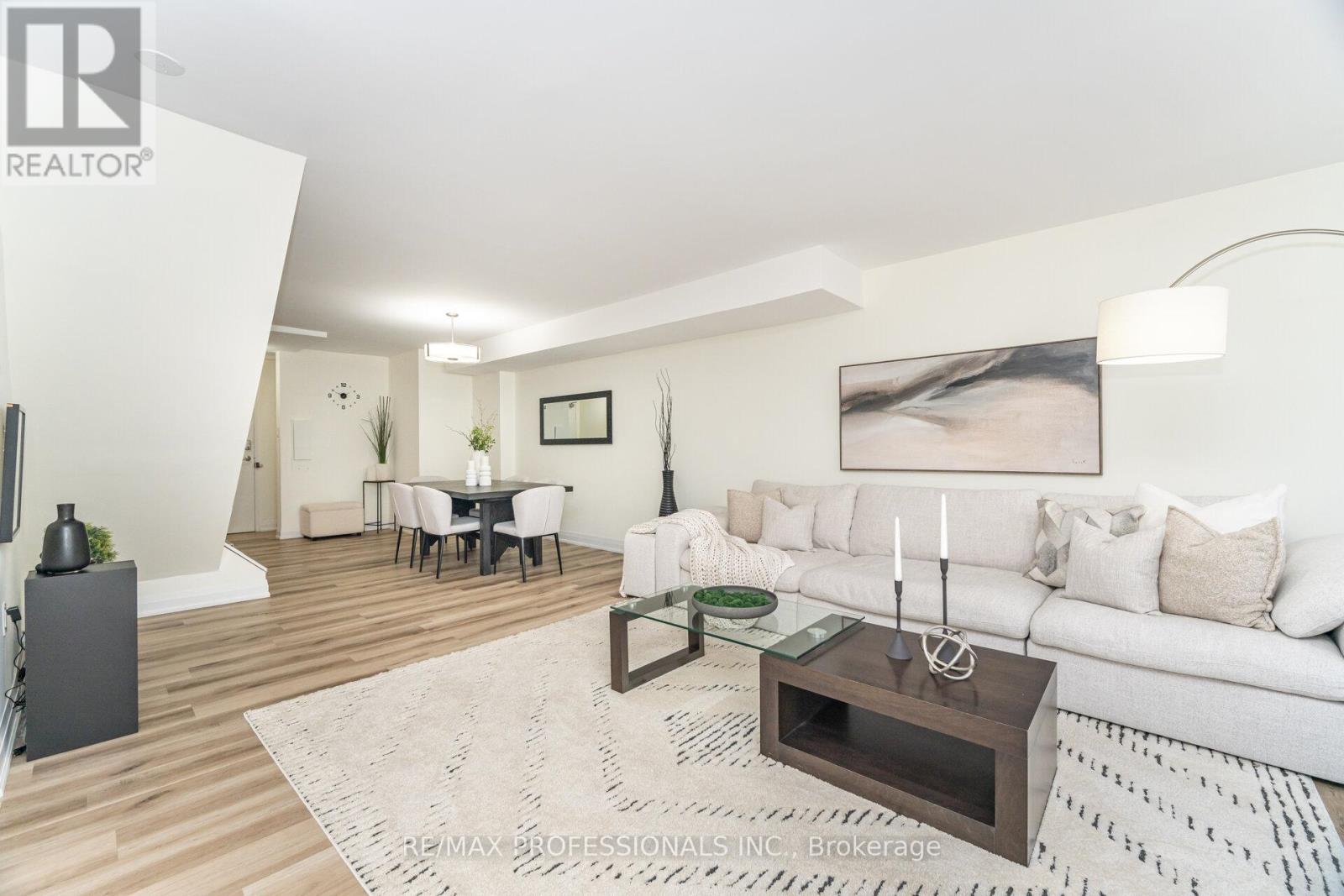 326b - 364 The East Mall, Toronto, Ontario  M9B 6C5 - Photo 14 - W12489914