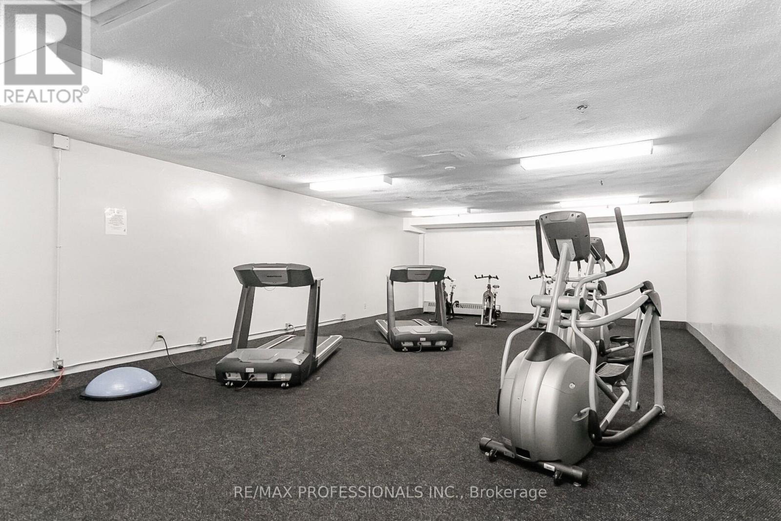 326b - 364 The East Mall, Toronto, Ontario  M9B 6C5 - Photo 40 - W12489914