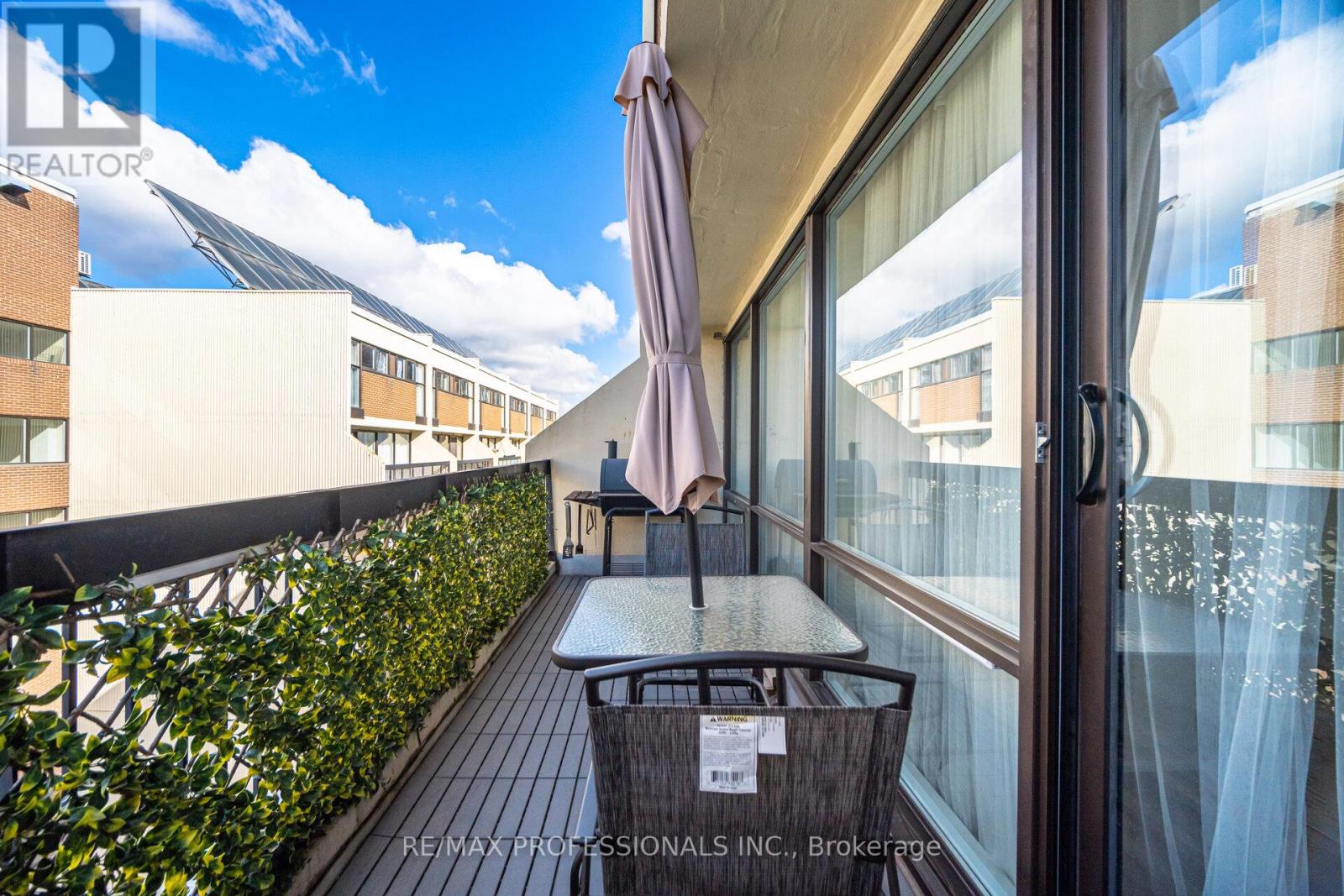 326b - 364 The East Mall, Toronto, Ontario  M9B 6C5 - Photo 34 - W12489914