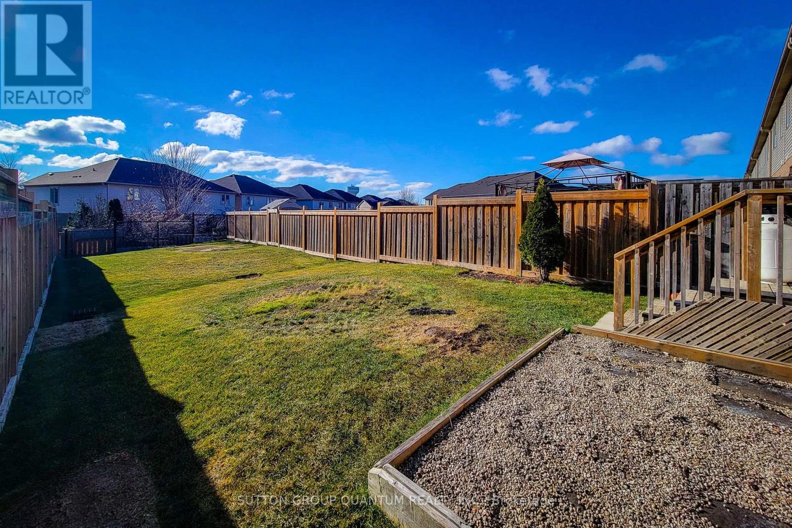 33 Fairgrounds Drive, Hamilton, Ontario  L0R 1C0 - Photo 5 - X12493900