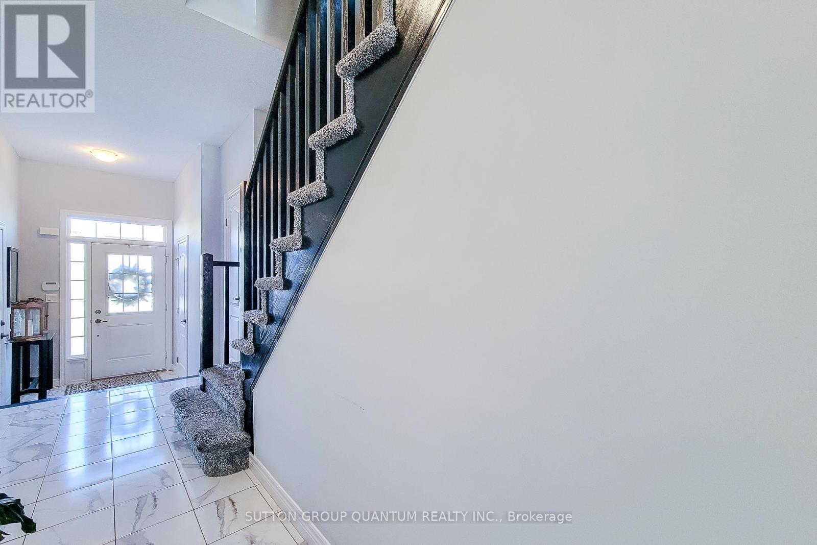 33 Fairgrounds Drive, Hamilton, Ontario  L0R 1C0 - Photo 9 - X12493900