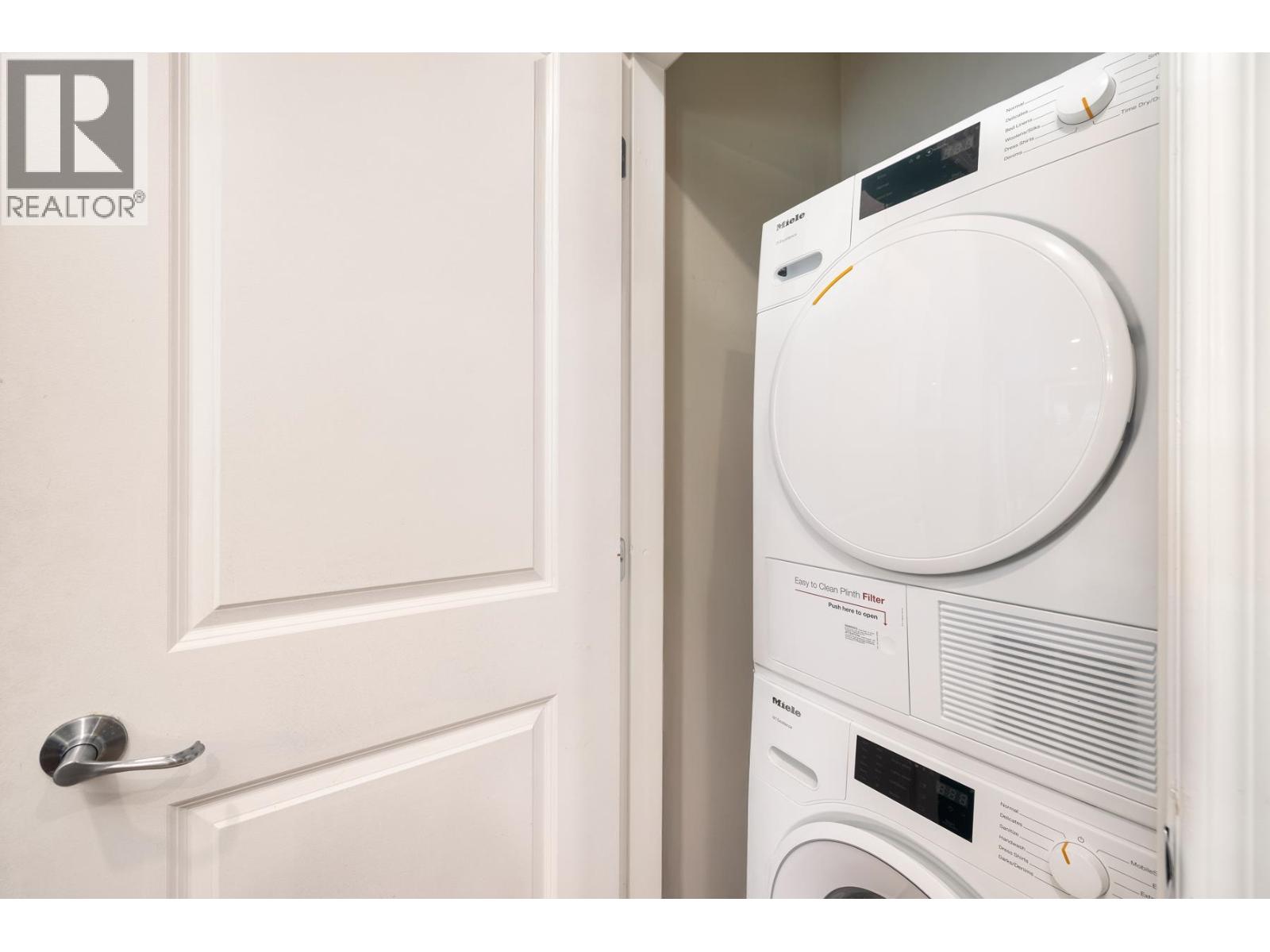 1930 Turner Street, Vancouver, British Columbia  V5L 2A1 - Photo 17 - R3063472