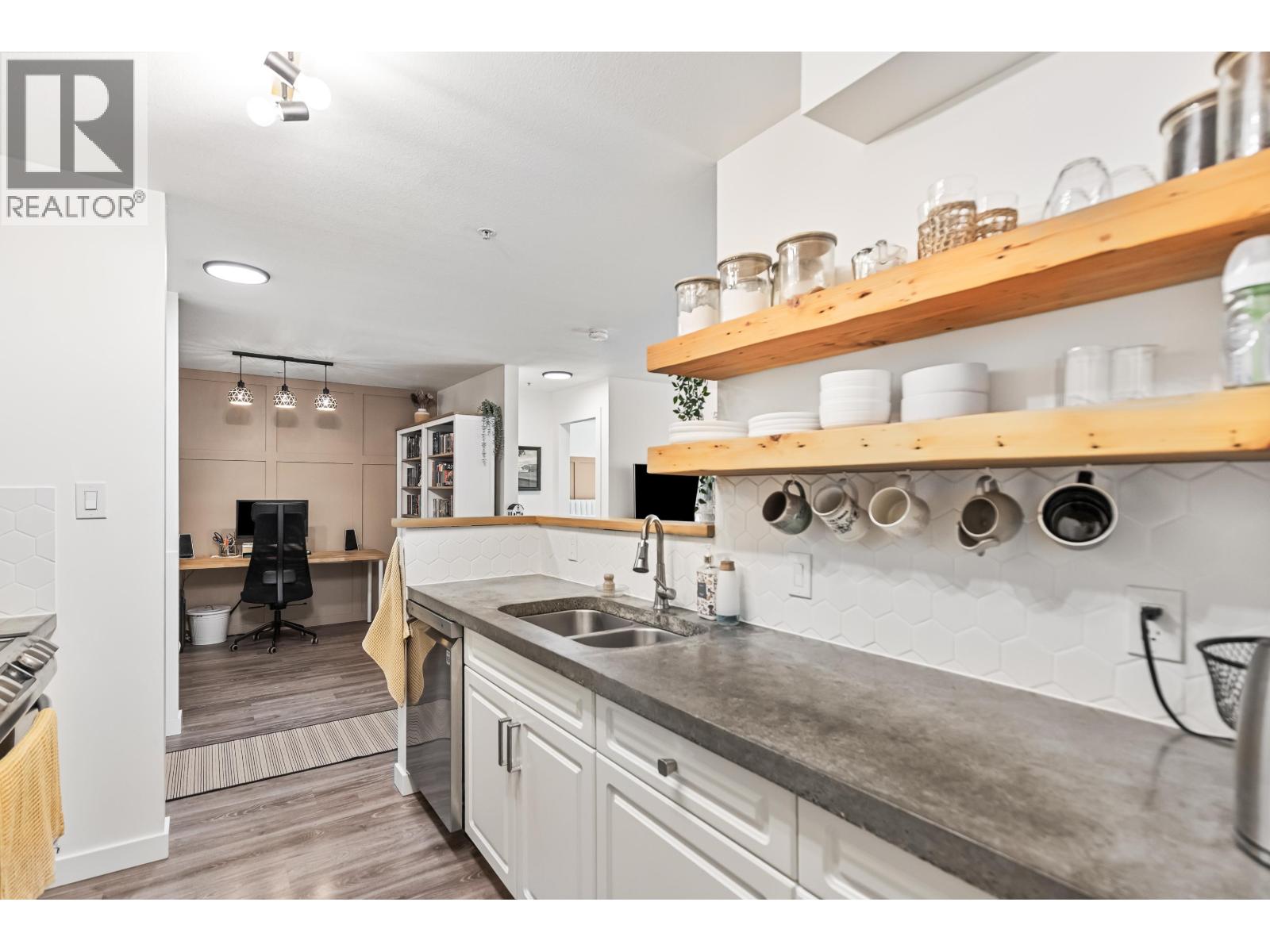 404 12206 224 Street, Maple Ridge, British Columbia  V2X 6B8 - Photo 6 - R3063482