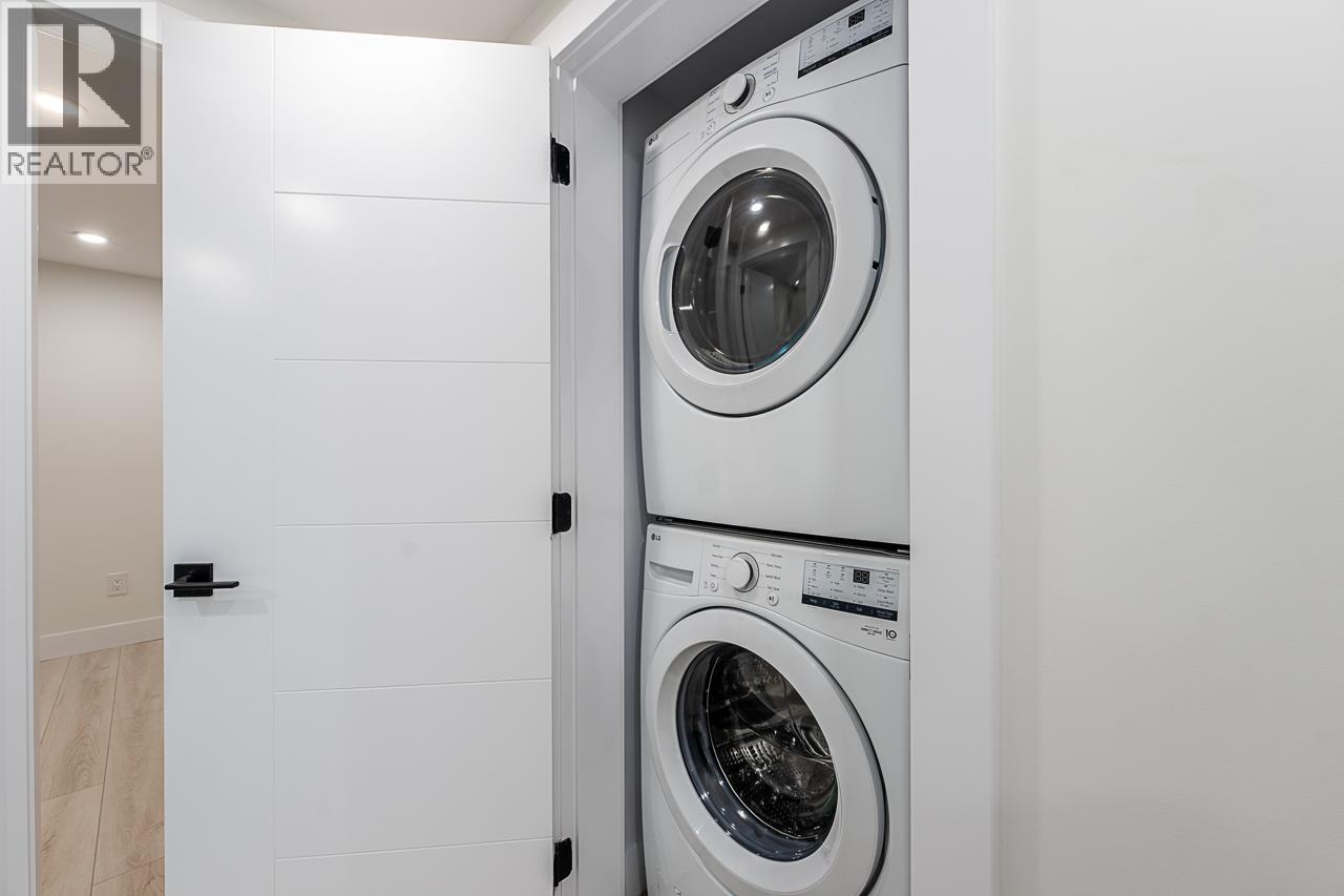 531 Greenway Avenue, North Vancouver, British Columbia  V7N 3C9 - Photo 36 - R3063471