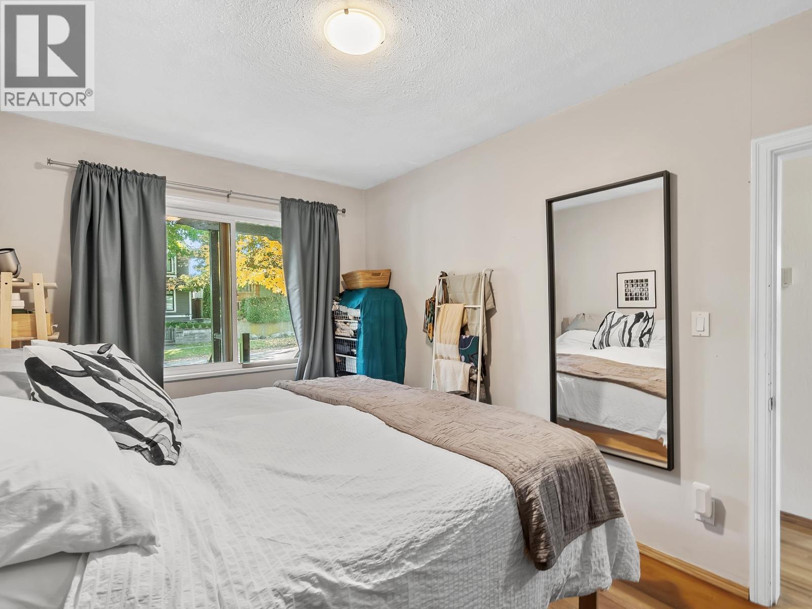 4833 Henry Street, Vancouver, British Columbia  V5V 4Z2 - Photo 11 - R3063477