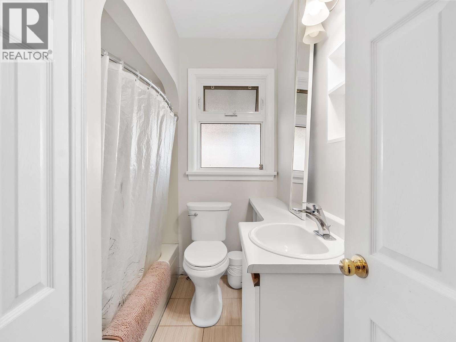 4833 Henry Street, Vancouver, British Columbia  V5V 4Z2 - Photo 15 - R3063477