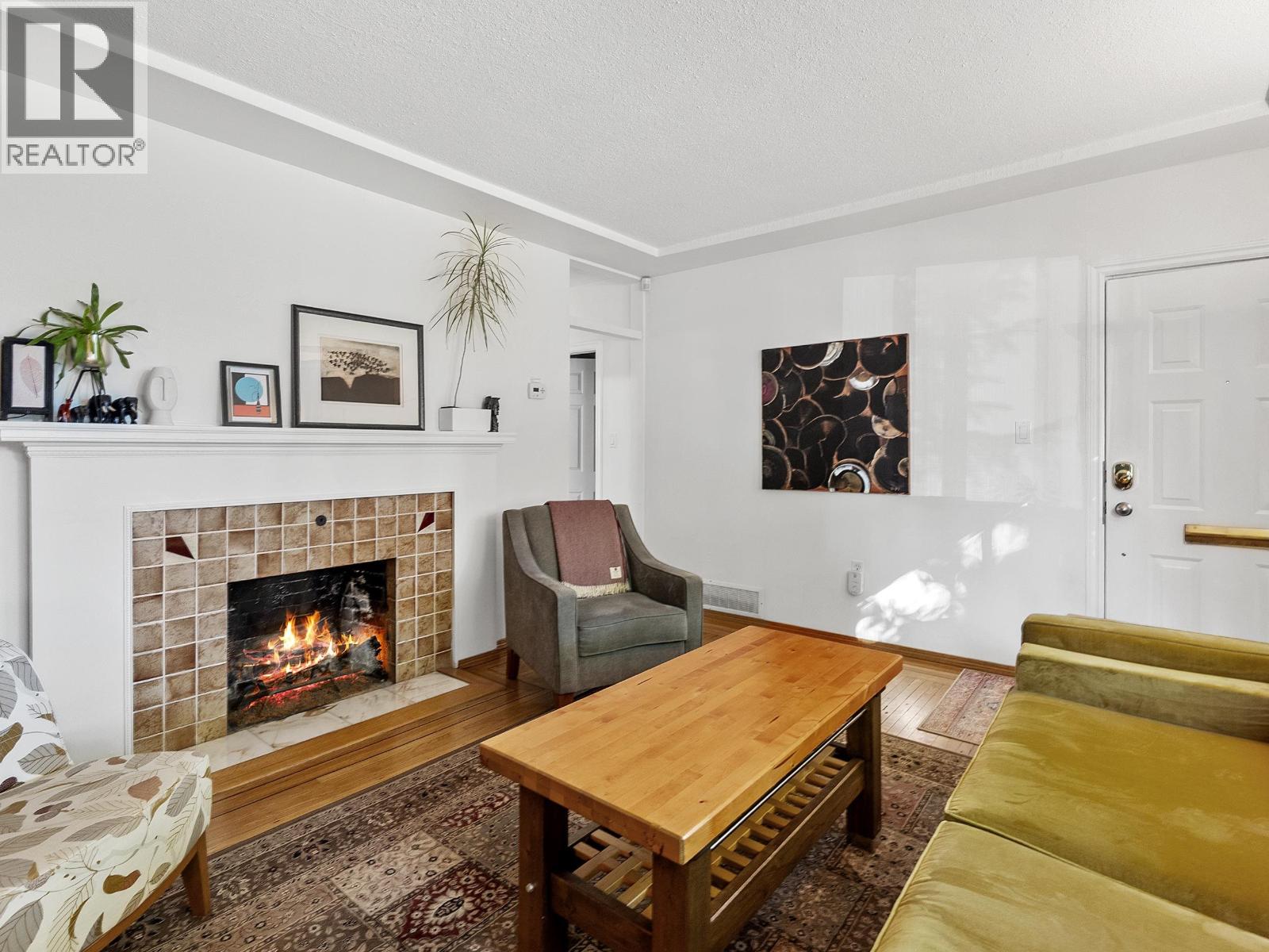 4833 Henry Street, Vancouver, British Columbia  V5V 4Z2 - Photo 8 - R3063477