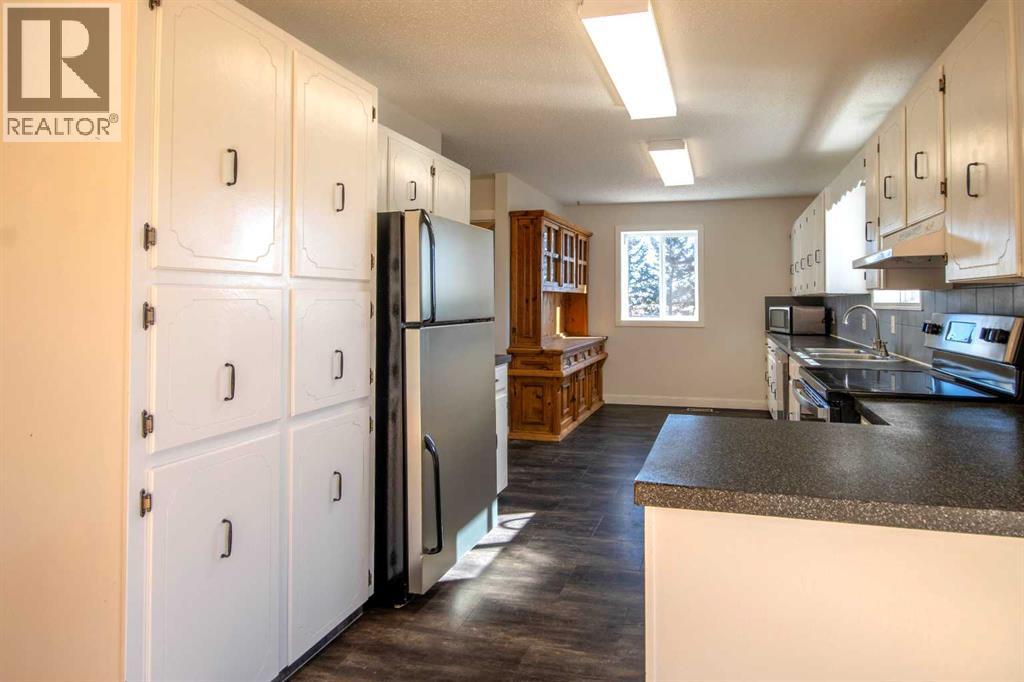 5559 Township Road 320, Rural Mountain View County, Alberta  T0M 1X0 - Photo 16 - A2264032