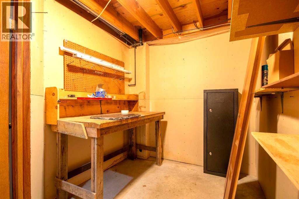 5559 Township Road 320, Rural Mountain View County, Alberta  T0M 1X0 - Photo 34 - A2264032