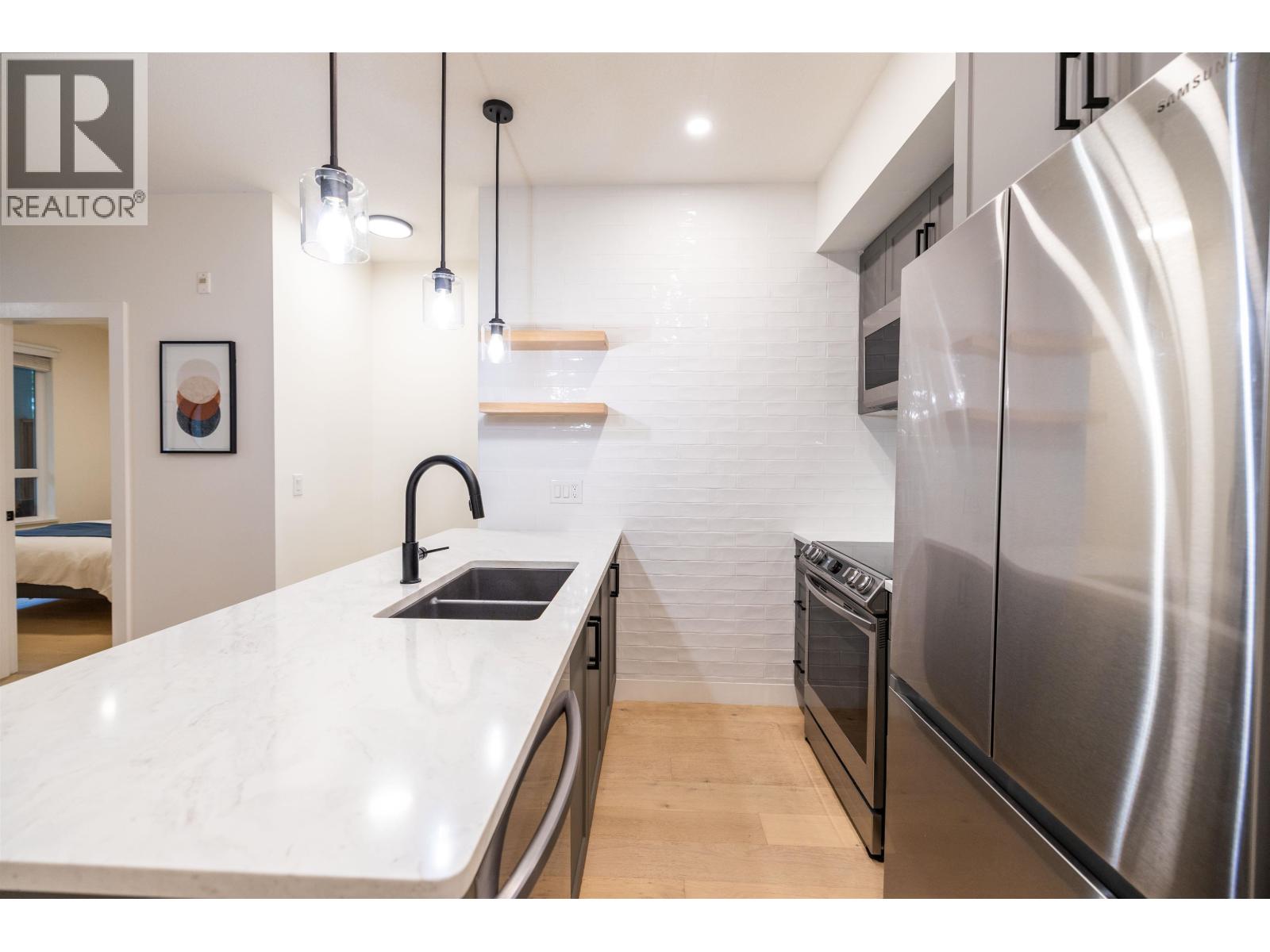 110 12040 222 Street, Maple Ridge, British Columbia  V2X 9G8 - Photo 7 - R3063403