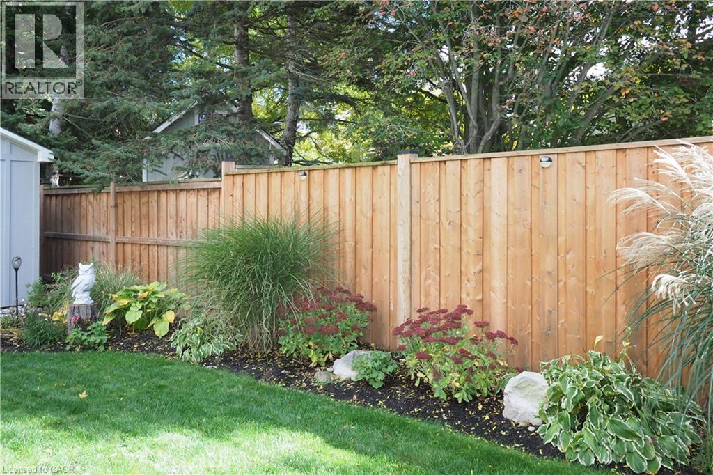 375 Crimson Drive, Waterloo, Ontario  N2K 2V2 - Photo 42 - 40780412