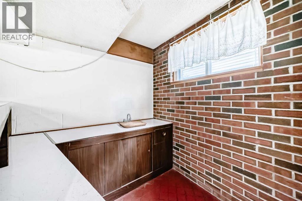 916 38 Street Se, Calgary, Alberta T2A 1G2 - Photo 32 - A2257370