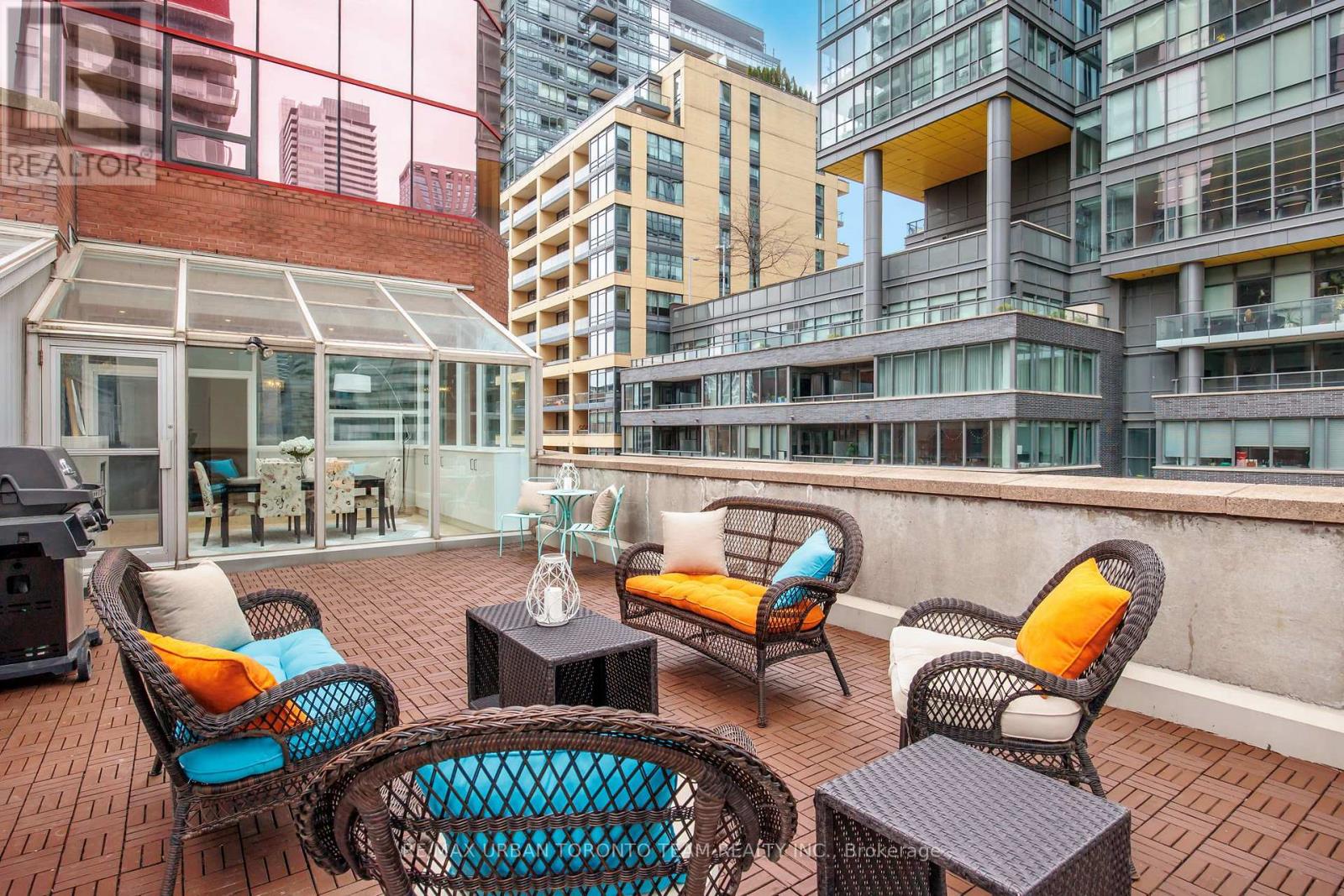 401 - 393 King Street W, Toronto, Ontario  M5V 3G8 - Photo 22 - C12494008