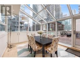 401 - 393 KING STREET W, Toronto, Ontario