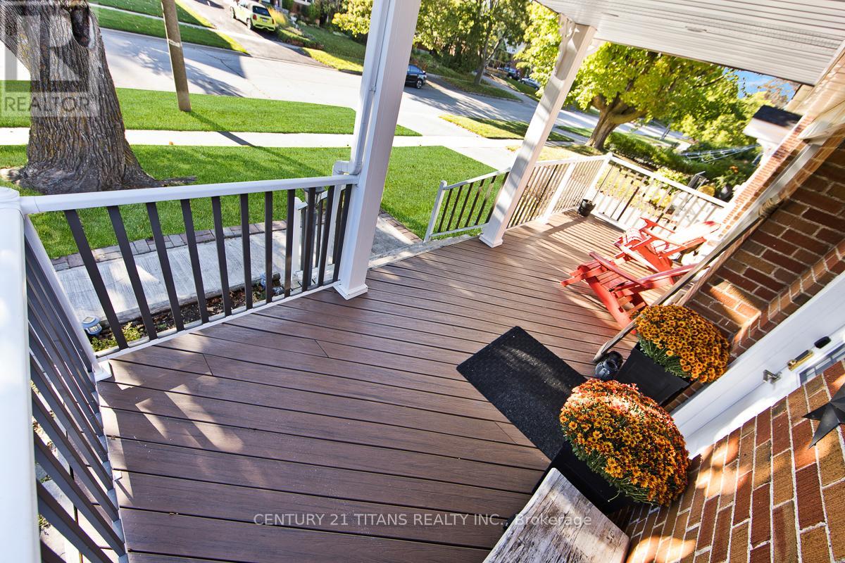 857 Masson Street, Oshawa, Ontario  L1G 5B1 - Photo 3 - E12493976